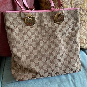 GUCCI Vintage Monogram Canvas Shoulder Tote wPink Leather trim & gold hardware.